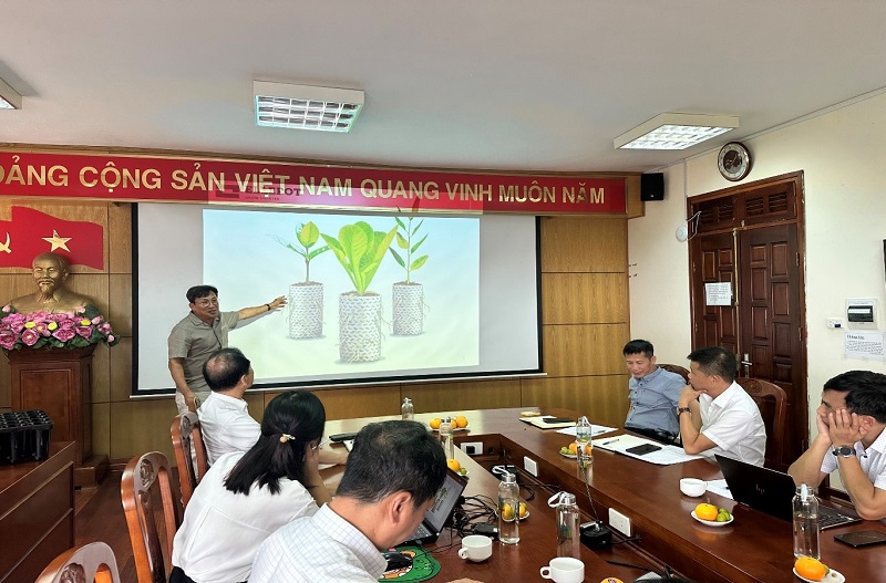 Hội thảo “Tiềm năng ứng dụng công nghệ bầu tự hủy (Ellepot) trong ươm giống cây Nông - Lâm nghiệp tại Việt Nam”
