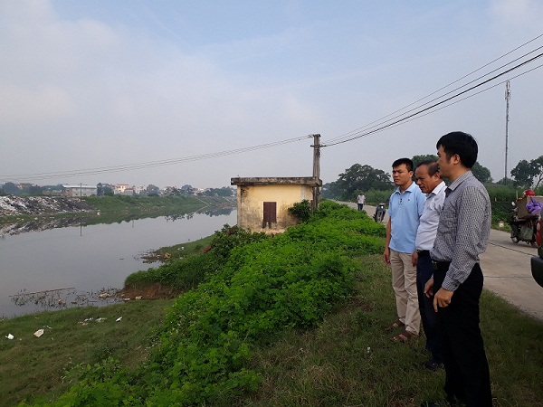 Khảo sát, đánh giá thực trạng ô nhiễm nguồn nước trên trục chính sông Nhuệ