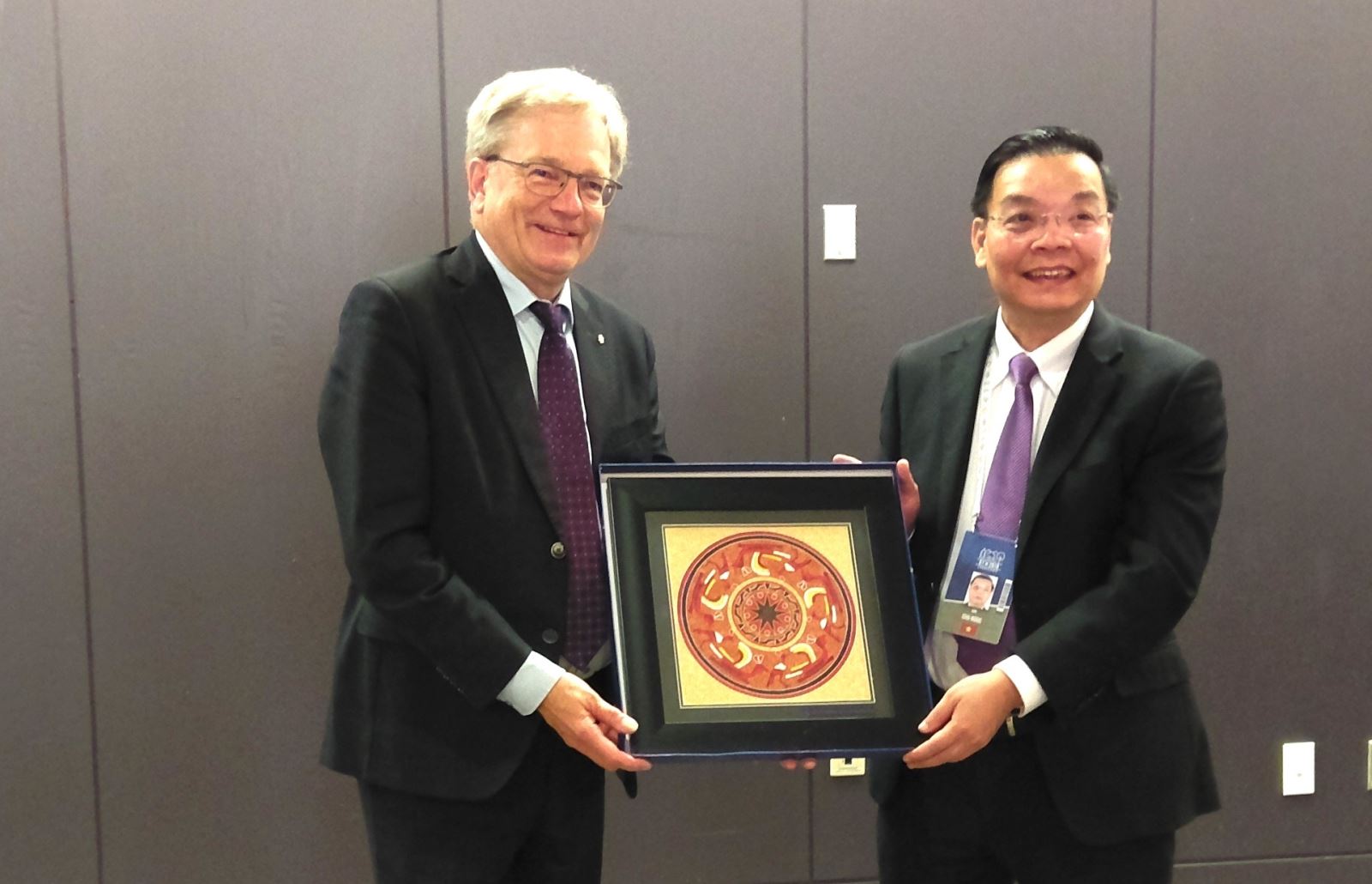 Việt Nam – Canada đẩy mạnh hợp tác trong lĩnh vực khoa học, công nghệ và đổi mới sáng tạo