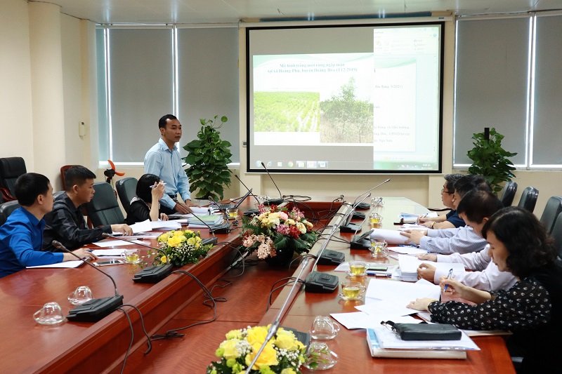 Kiểm tra định kỳ đề tài “Nghiên cứu giải pháp tổng thể để phục hồi và phát triển bền vững rừng phòng hộ ven biển tỉnh Thanh Hóa”